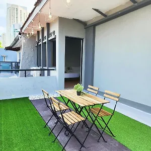 Guest house Gurney Coast By Sky Hive